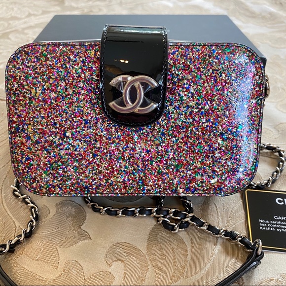 CHANEL rainbow glitter camera case - Picture 3 of 14